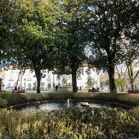 Spacious 2-bedroom Retreat In