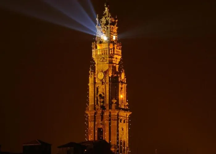 Spacious 2-bedroom Retreat In Apartament *