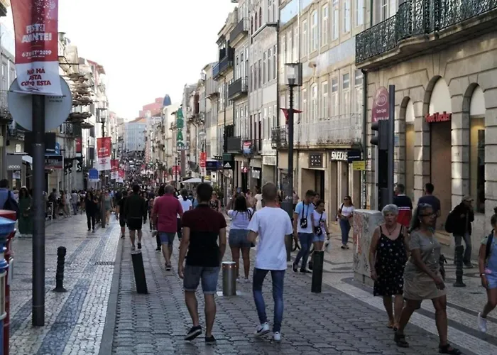 Apartament Spacious 2-bedroom Retreat In