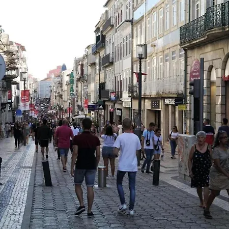 Διαμέρισμα Spacious 2-bedroom Retreat In