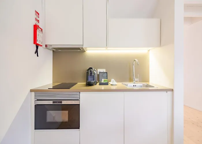 Spacious 2-bedroom Retreat In